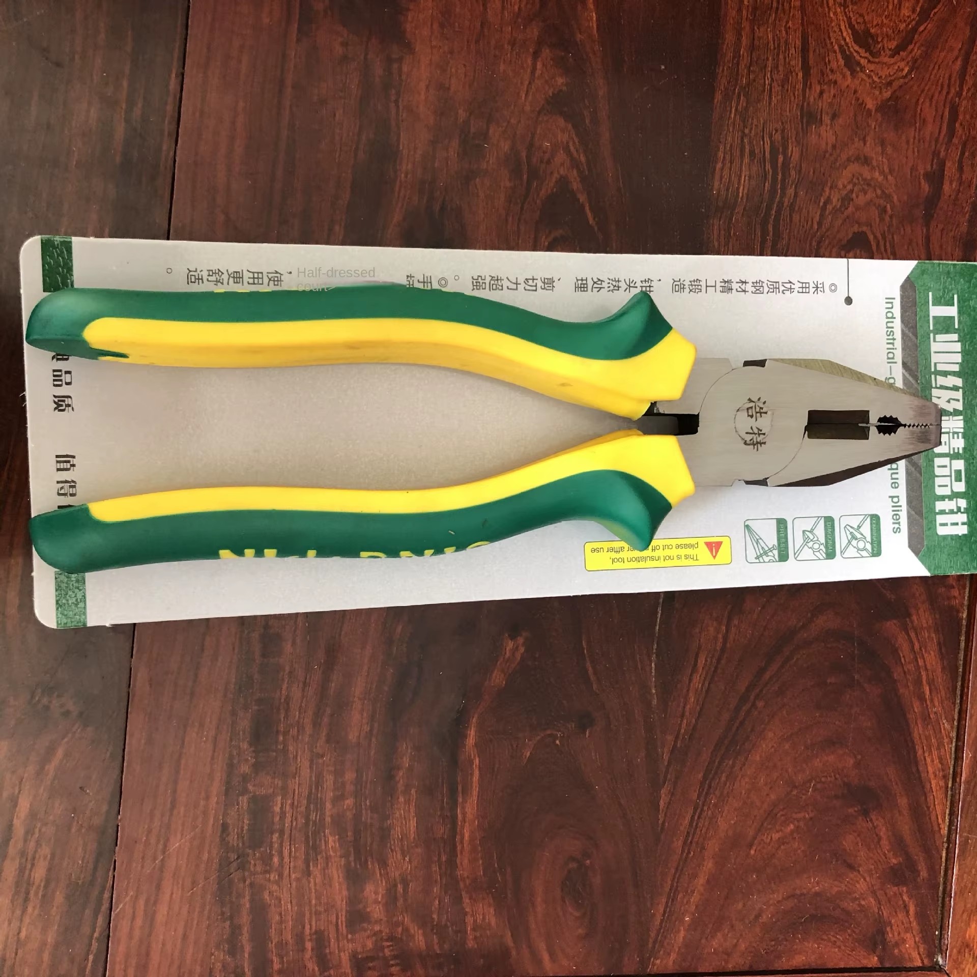 Multi-Functional Industrial Grade Tiger Wire Pliers Non-Slip Plastic Packaged Labor-Saving Hot Needle-Nose Design Steel Assembly