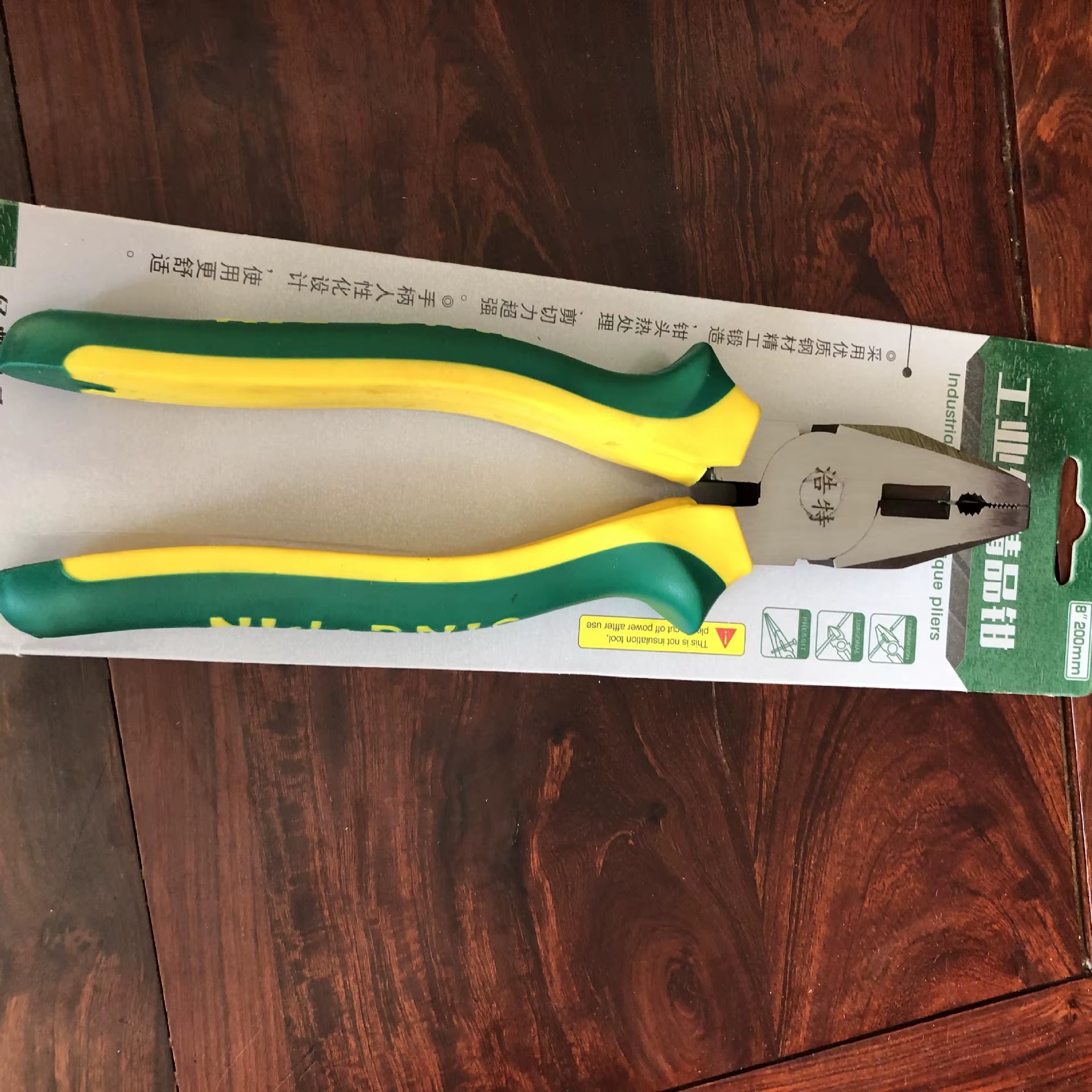 Multi-Functional Industrial Grade Tiger Wire Pliers Non-Slip Plastic Packaged Labor-Saving Hot Needle-Nose Design Steel Assembly