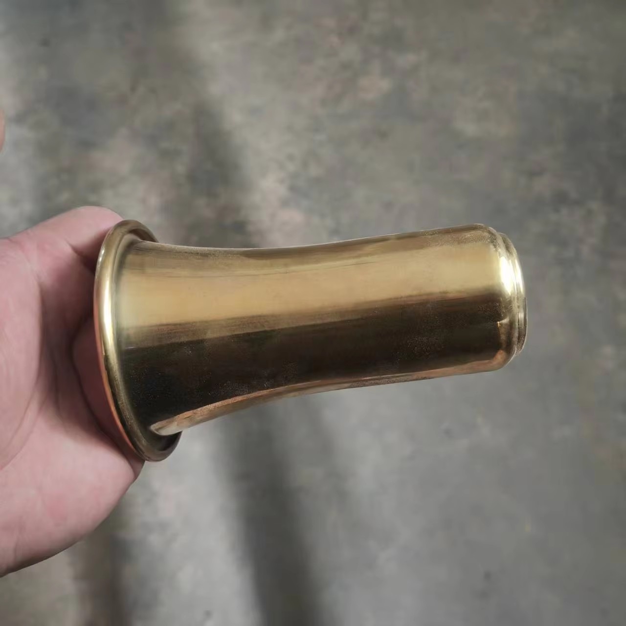 Custom Precision Spun Brass Horn Bell Mirror Polished Finish CNC Metal Spinning Musical Instrument Component