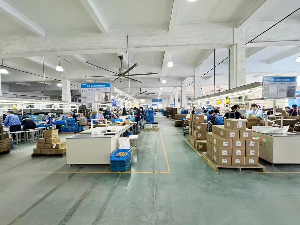 Product Importer Gallery 03 · 3933dfb1e8