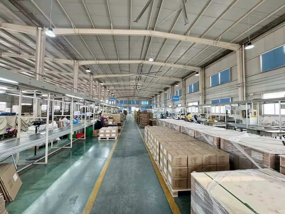 Product Importer Gallery 04 · 7f6cf72773