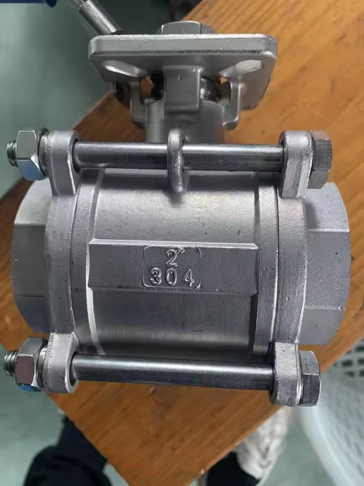 Product Importer Gallery 01 · 2b54ea0342