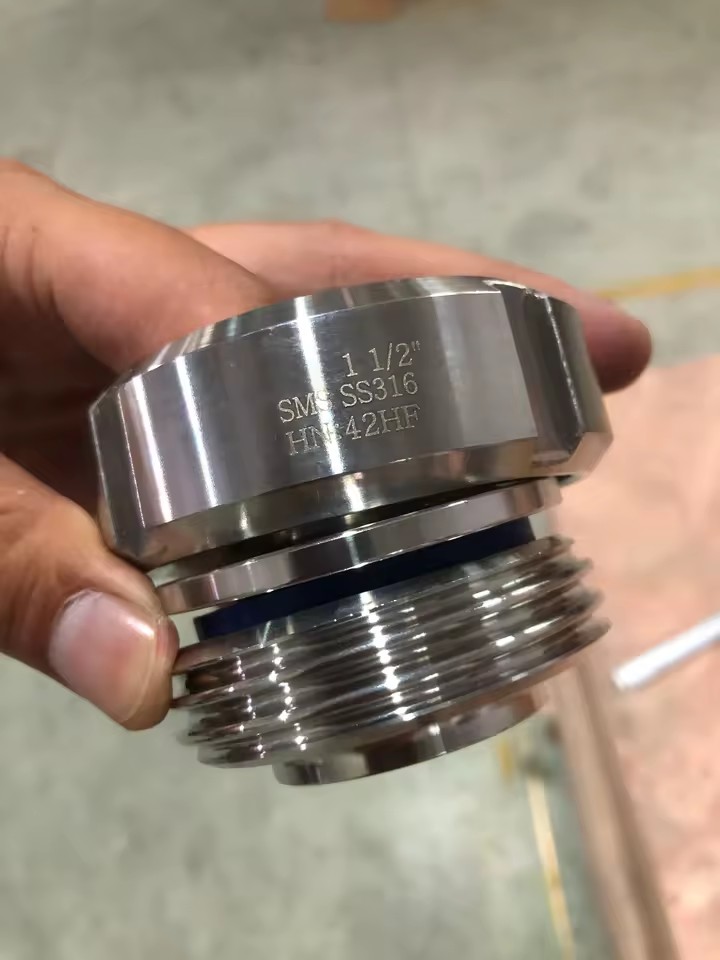 Product Importer Gallery 05 · 0cf6d3199e