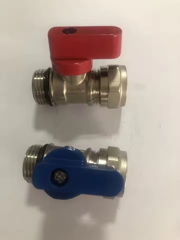 Product Importer Gallery 05 · 7c7f1663c7