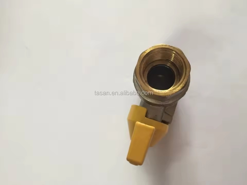 Product Importer Gallery 03 · 26493ee3b7