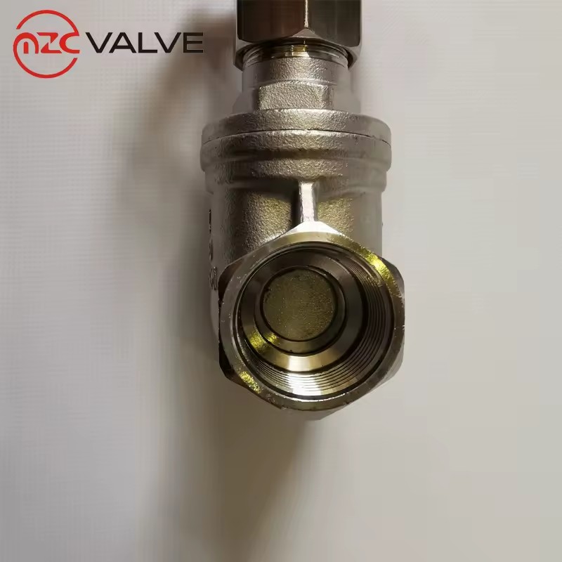 Product Importer Gallery 04 · 38dcd60dee