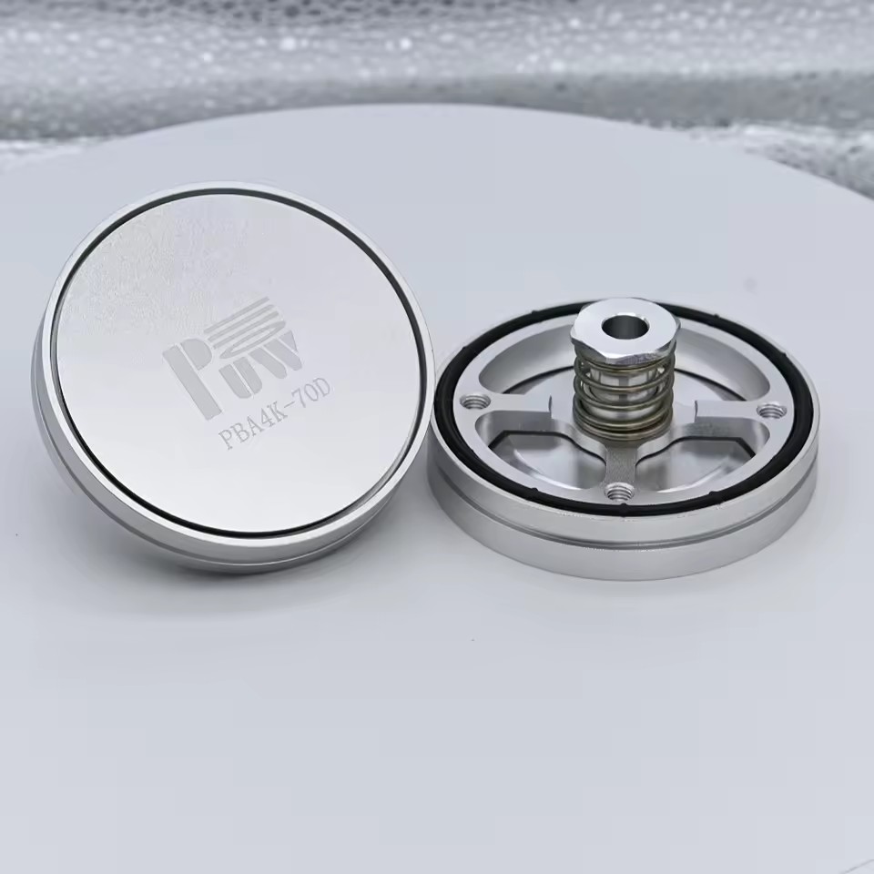 Product Importer Gallery 03 · 55678a1c4b