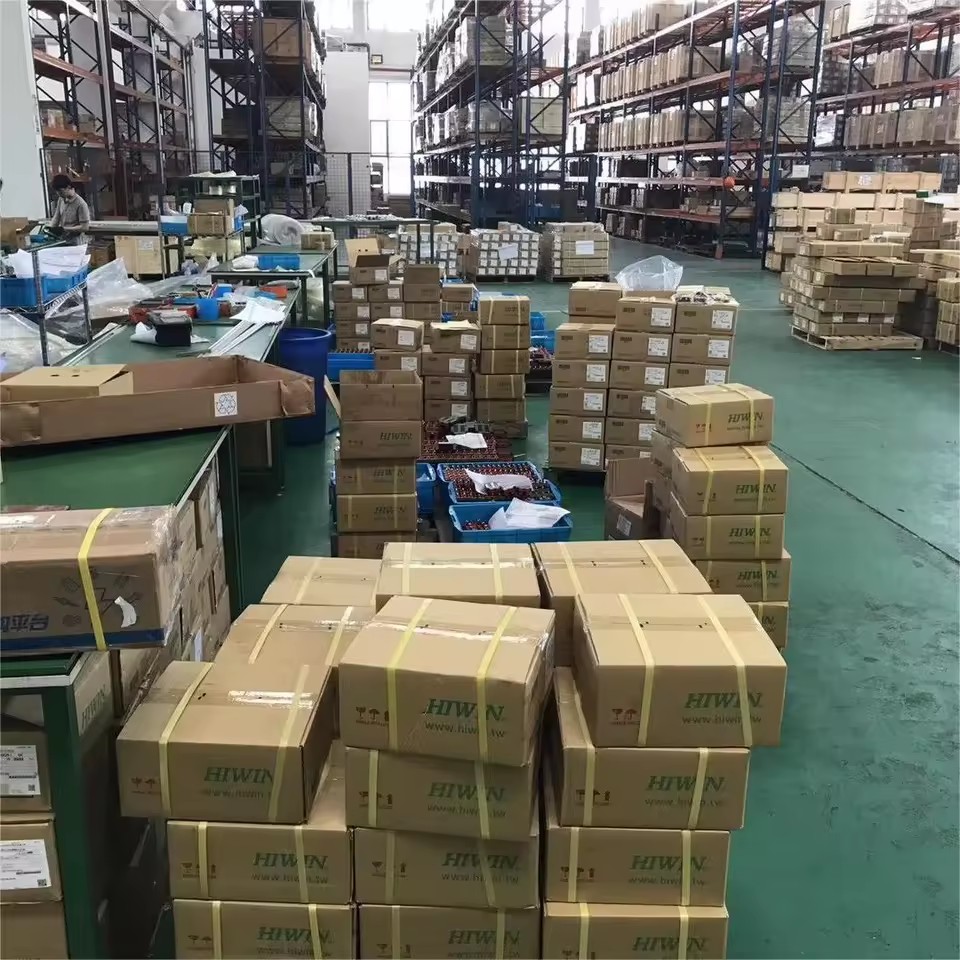 Product Importer Gallery 04 · 08457caa7b