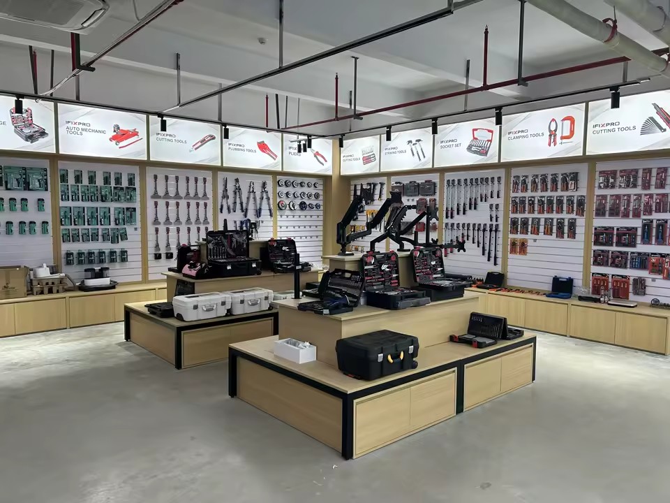 Product Importer Gallery 04 · e69848b7de