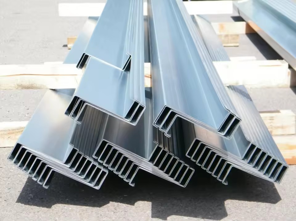 Product Importer Gallery 05 · 06aab4c75d
