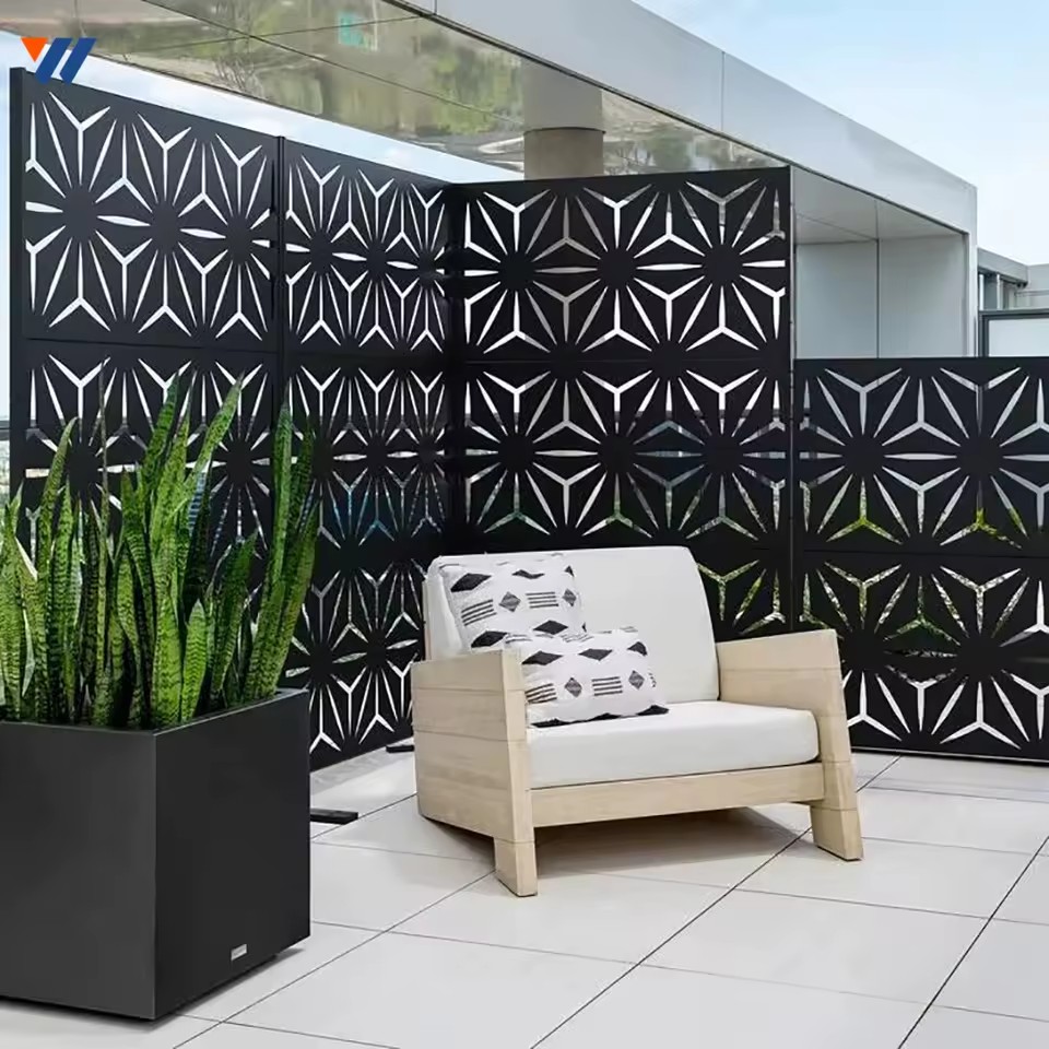 Product Importer Gallery 02 · d116708ef7