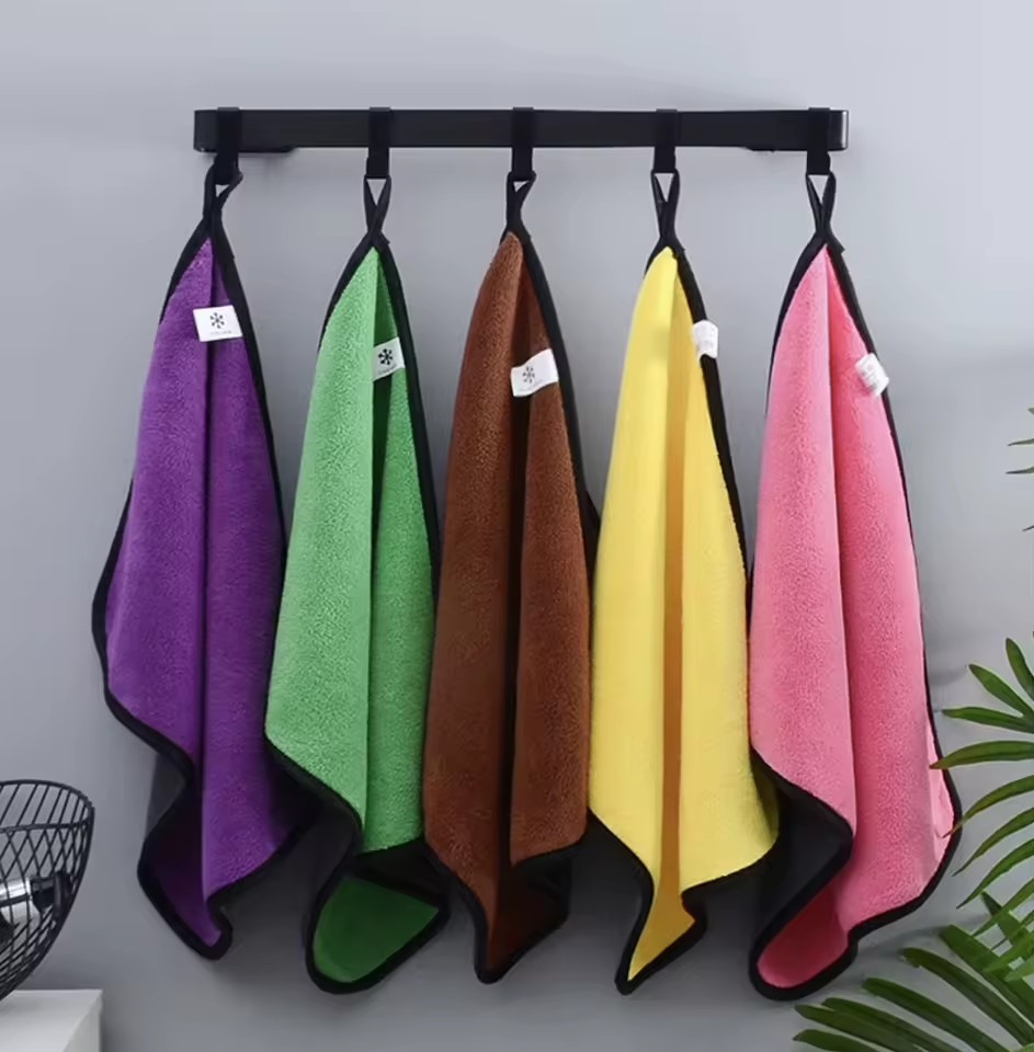 Product Importer Gallery 01 · 0737183efa