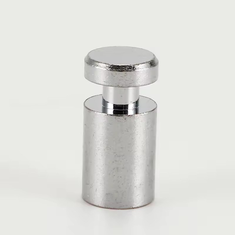 Product Importer Gallery 01 · 093a3c407c