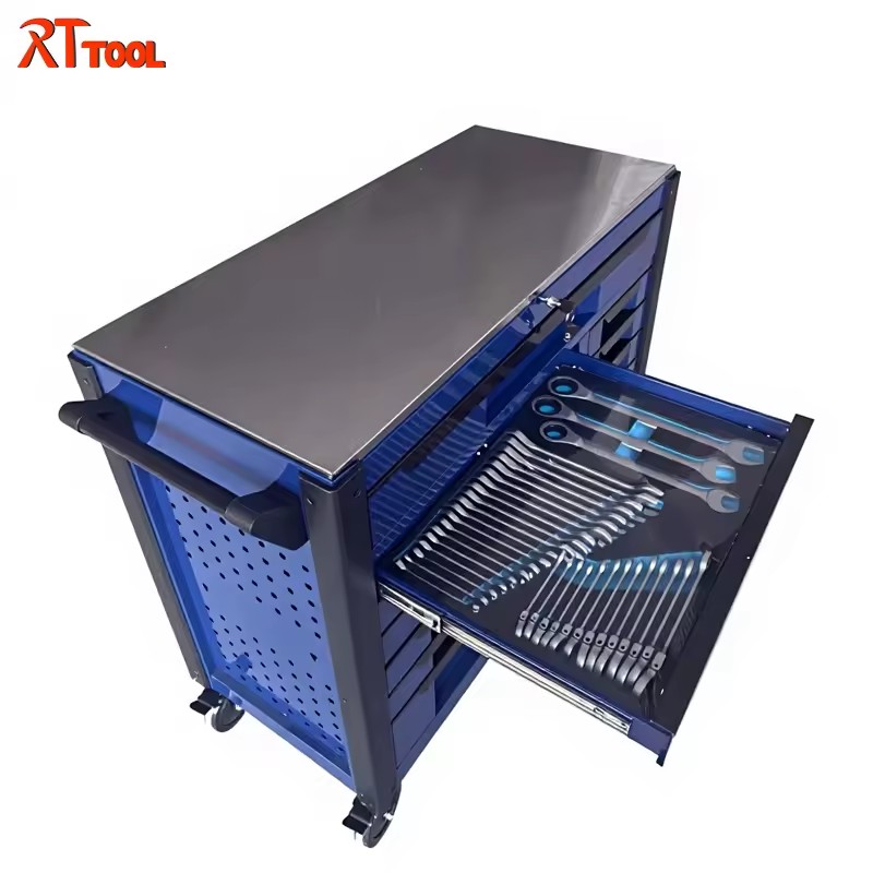 Product Importer Gallery 04 · 7c20e002c2