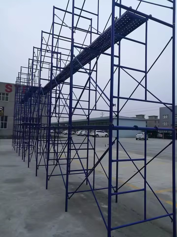 Product Importer Gallery 01 · 6b56264603