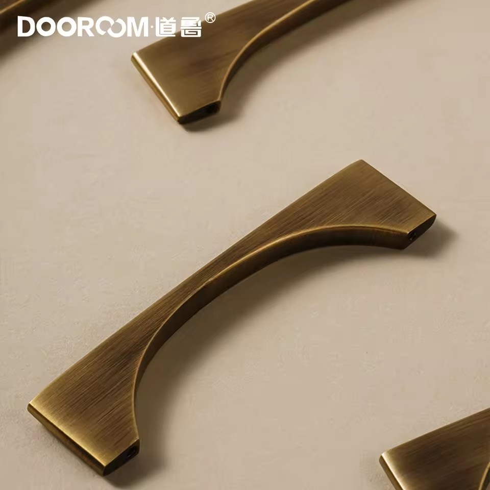 Product Importer Gallery 04 · 60de8e7df0