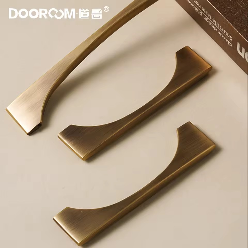 Product Importer Gallery 05 · 17616615ce