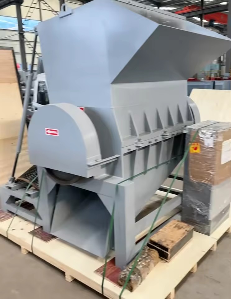 Product Importer Gallery 04 · 98f08fe467
