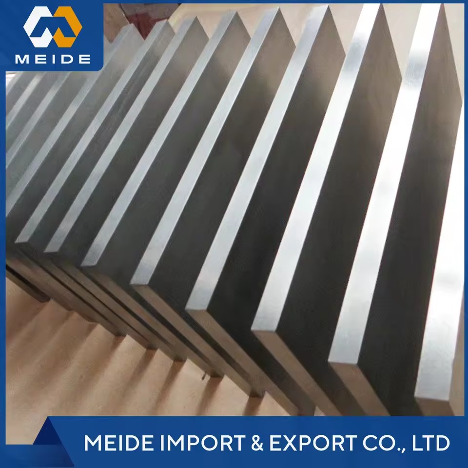 Product Importer Gallery 04 · 70d70237de