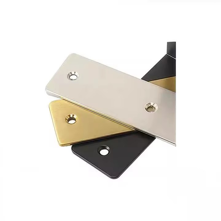 Product Importer Gallery 04 · 18a18e6b5d