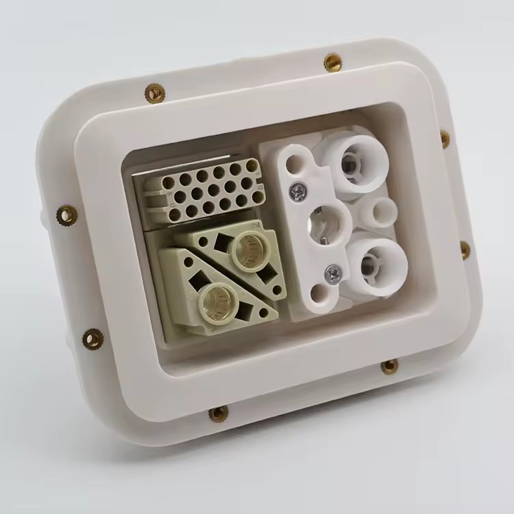 Product Importer Gallery 02 · d55f62ae73