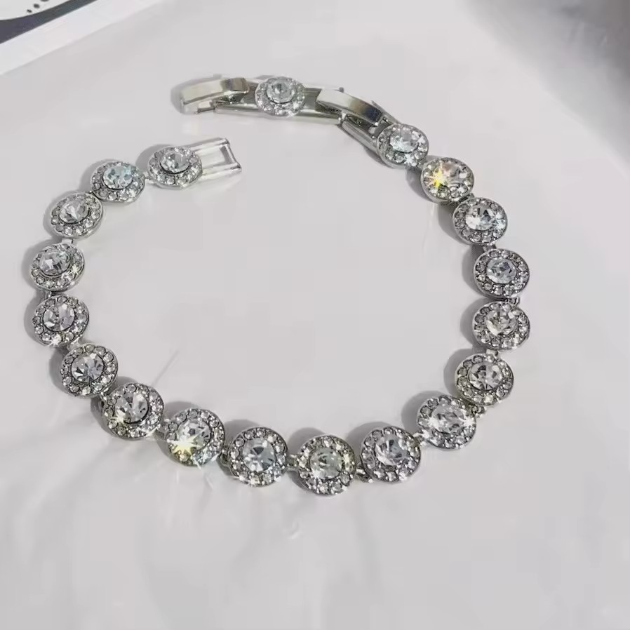 Product Importer Gallery 04 · f2989d1bad