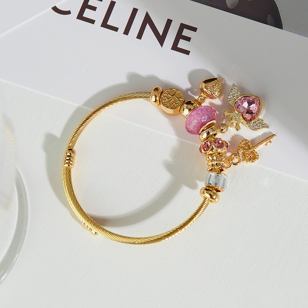 Product Importer Gallery 01 · 03c339c36c