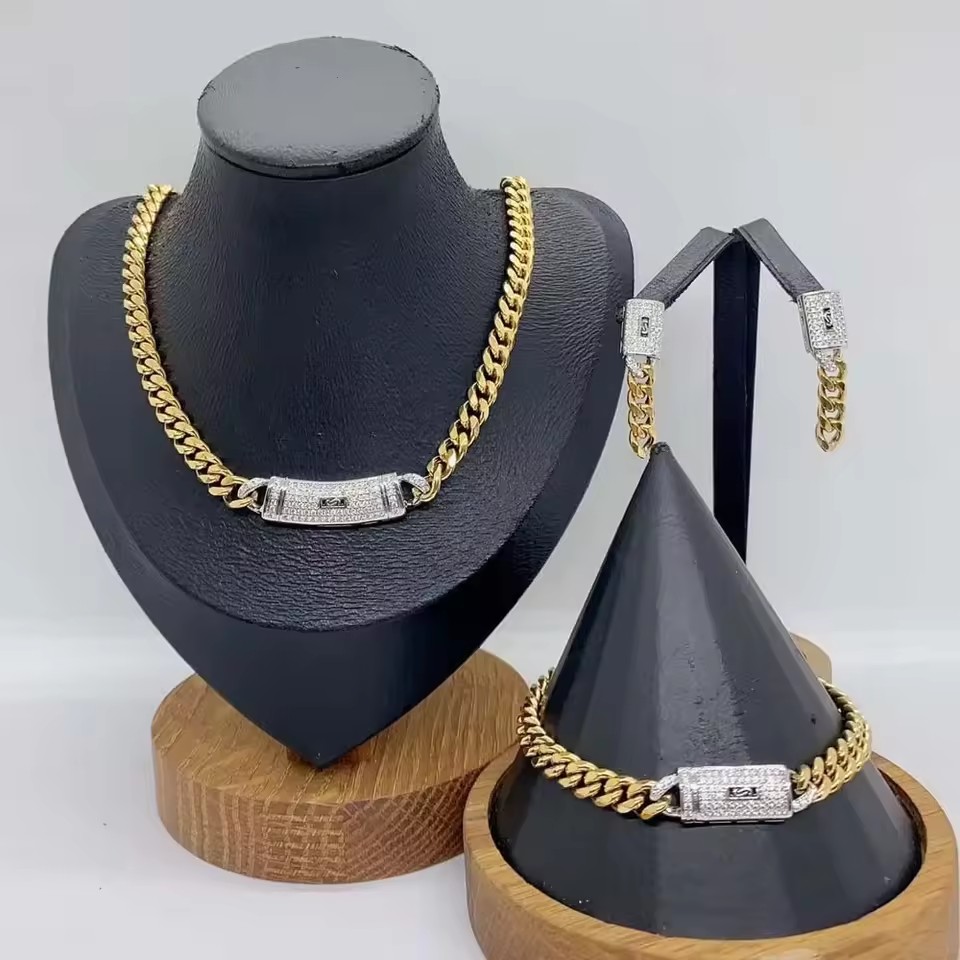Product Importer Gallery 02 · 730b7775a2