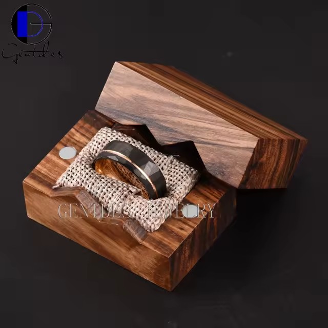 Product Importer Gallery 04 · 903a442517