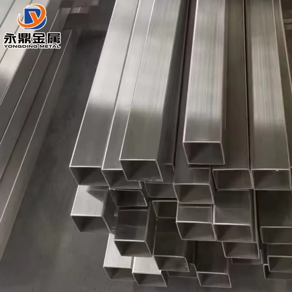 Product Importer Gallery 04 · 647d73b8ed