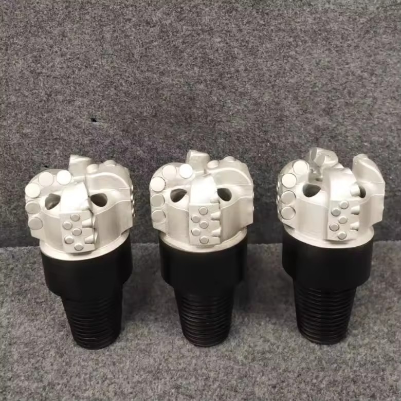 Product Importer Gallery 02 · 116107c9e3