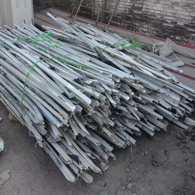 Product Importer Gallery 02 · f95d488677
