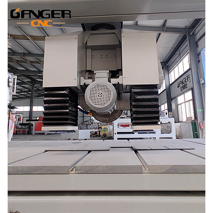 Product Importer Gallery 02 · 7cf8d5a641