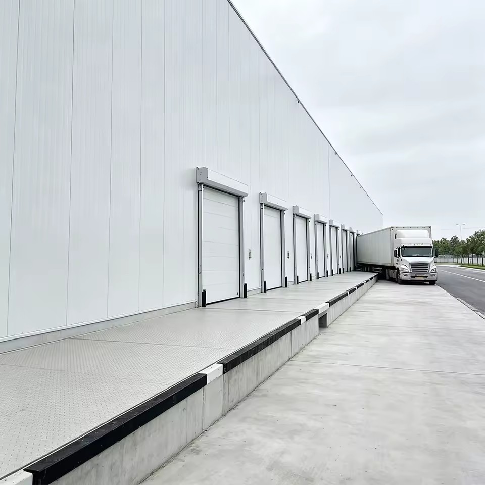 Product Importer Gallery 03 · 08c421e07d