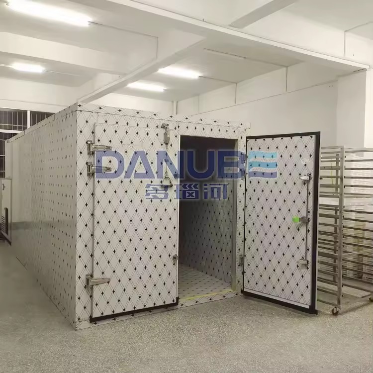 Product Importer Gallery 01 · 7ef64eed54