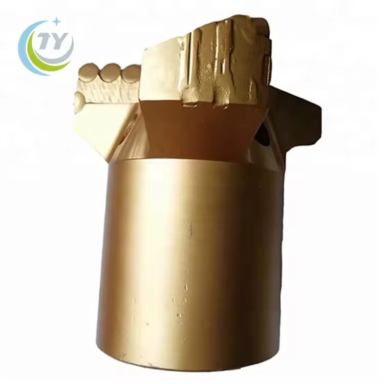 Product Importer Gallery 01 · 2f81ddddee