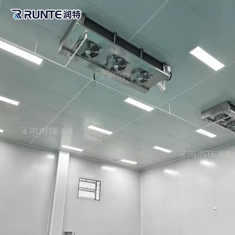Product Importer Gallery 05 · f7f09046d3