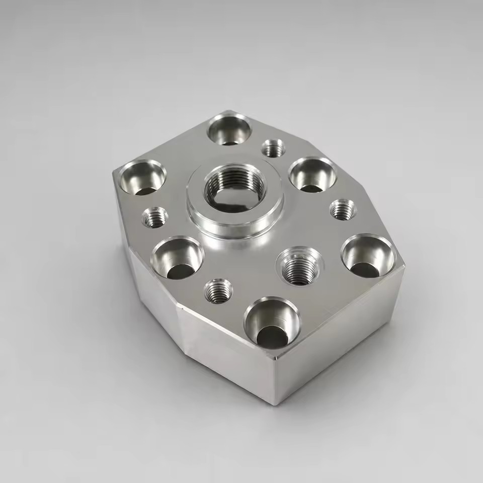 Product Importer Gallery 03 · 7b705c96f1