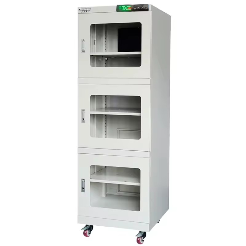 Product Importer Gallery 01 · 4220442a92