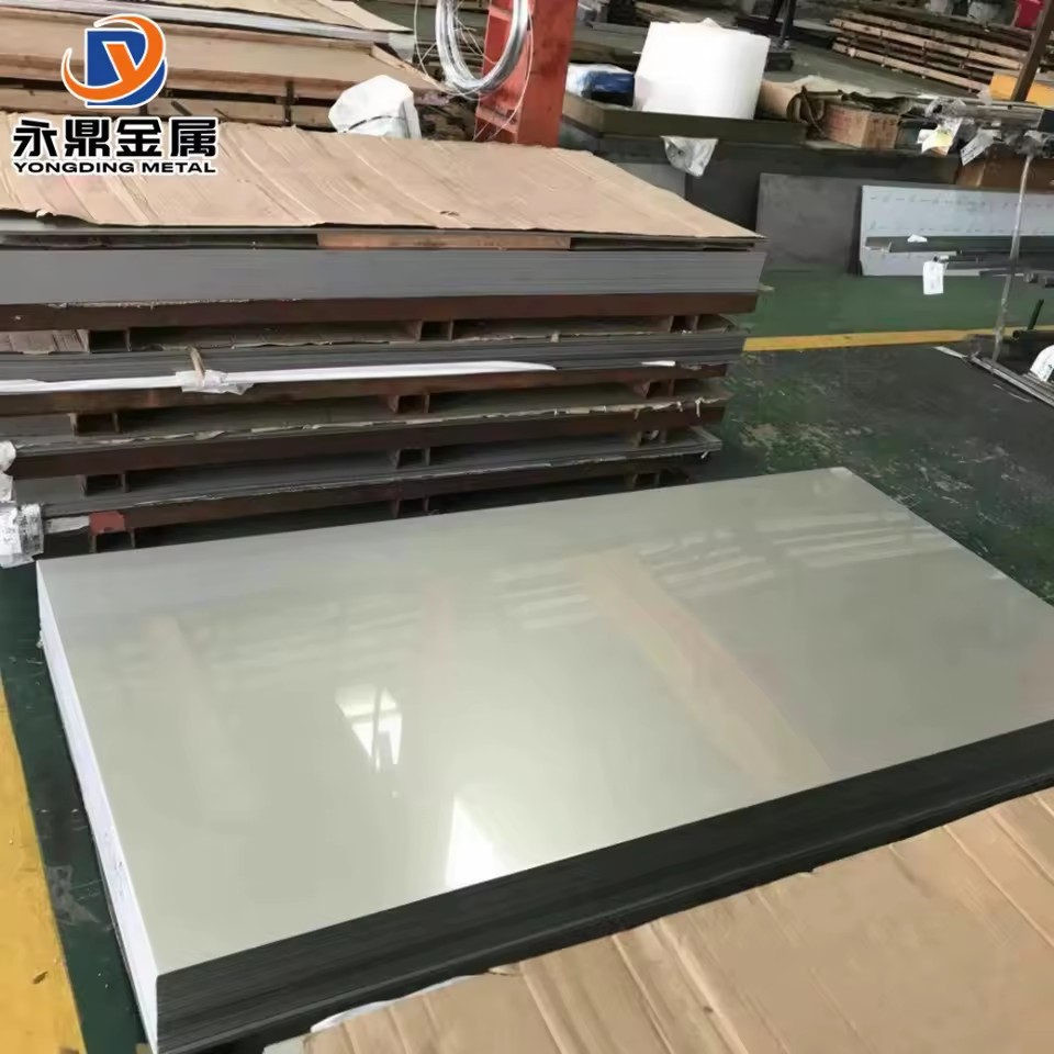 Product Importer Gallery 01 · 8121253b59