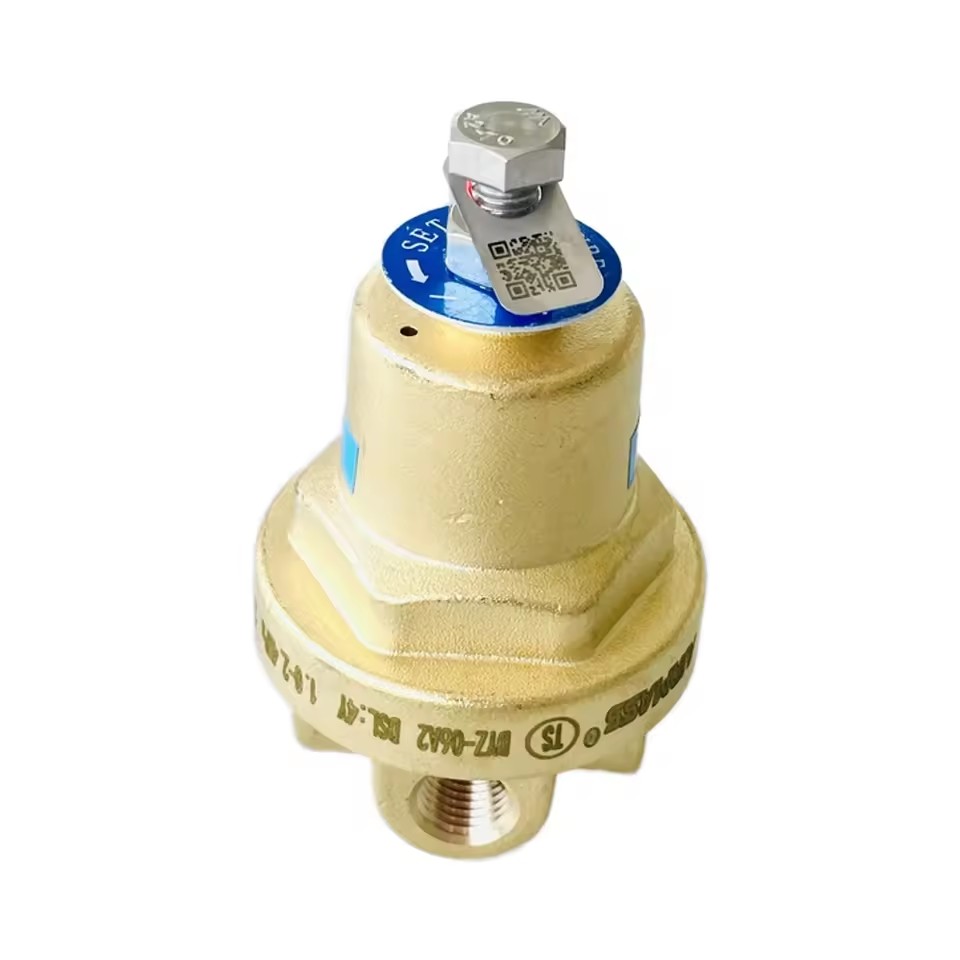 Product Importer Gallery 04 · 3751db4042