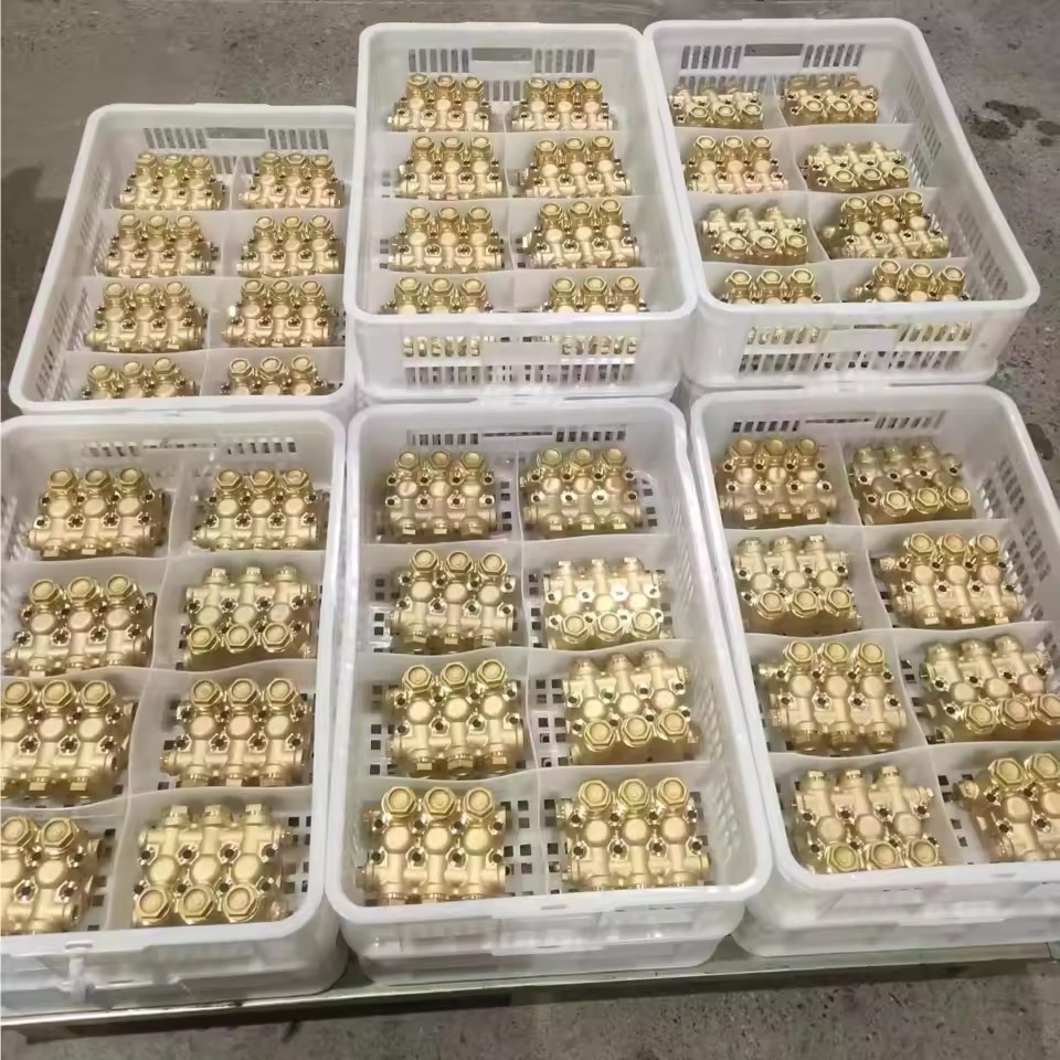 Product Importer Gallery 01 · 600cdad7ec