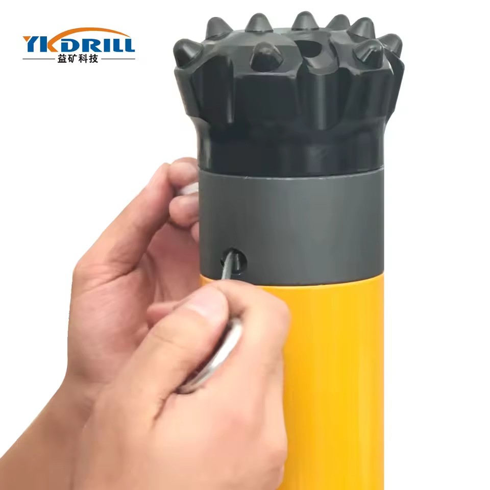 Product Importer Gallery 05 · 2b0235e37e