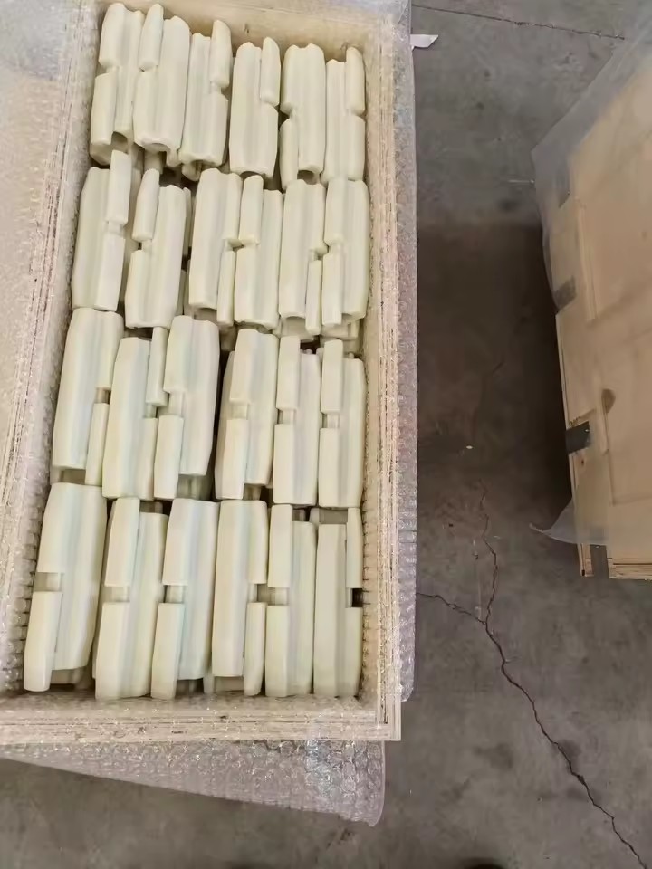 Product Importer Gallery 04 · 3660165977