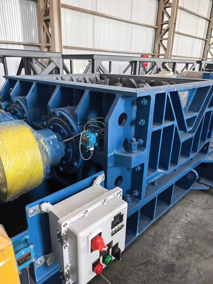 Product Importer Gallery 04 · f7002ed3b1