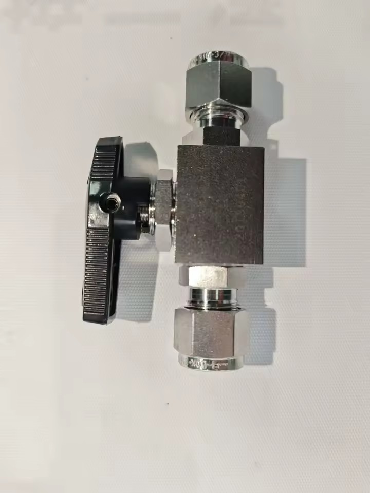 Product Importer Gallery 04 · ed97426fd8