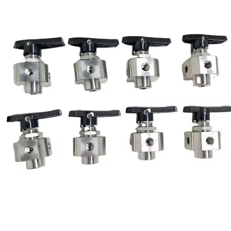 Product Importer Gallery 04 · 9034f516f6