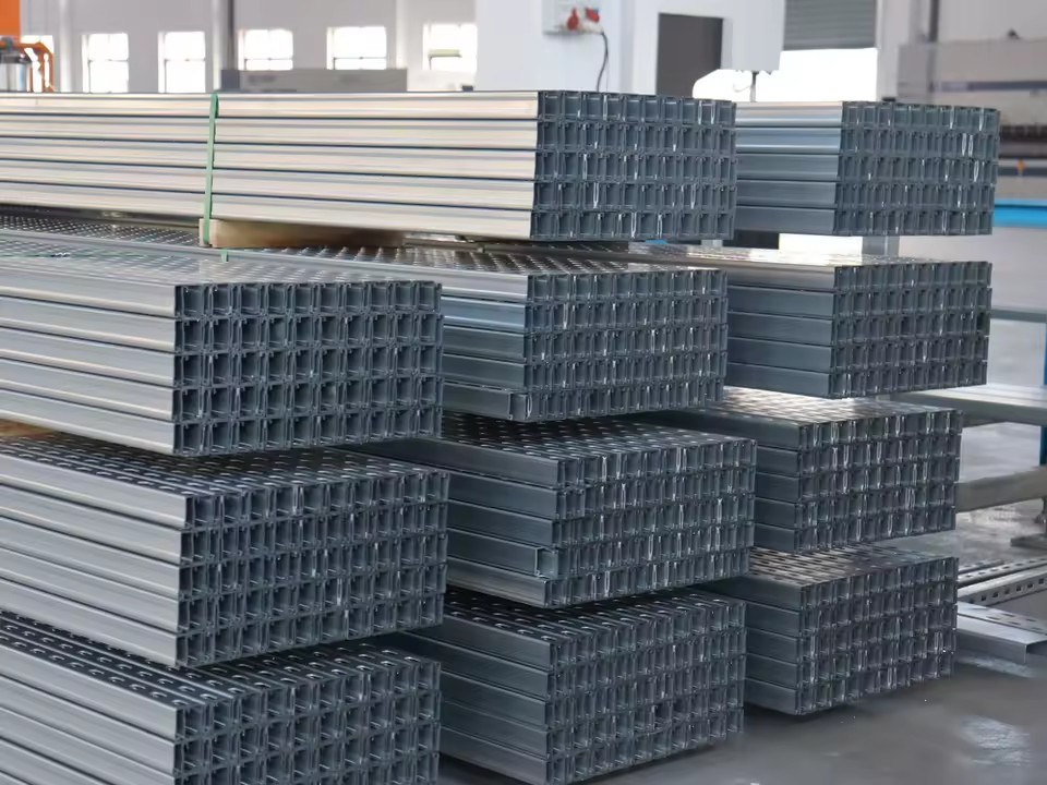 Electro Galvanized Q235 Carbon Steel Slotted C Channel | ASTM/GB Standard Perforated Construction Bracket Profile OEM Custom