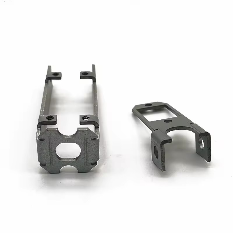 Customized High Precision SUS Stainless Steel and Brass Laser Cutting Bending Stamping Parts Sheet Metal Clip Bracket