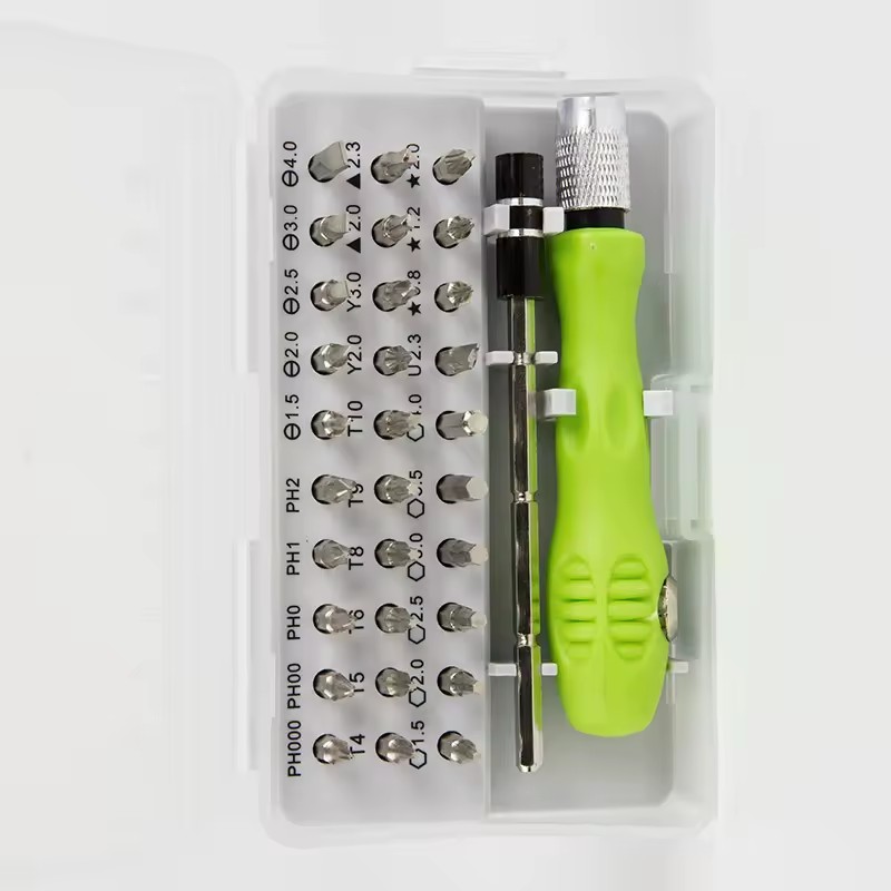 Small Size 32-In-1 Multi-Functional Portable Hardware Screwdriver Set Small Size Hand Bit Plastic Case Maintenance Repair